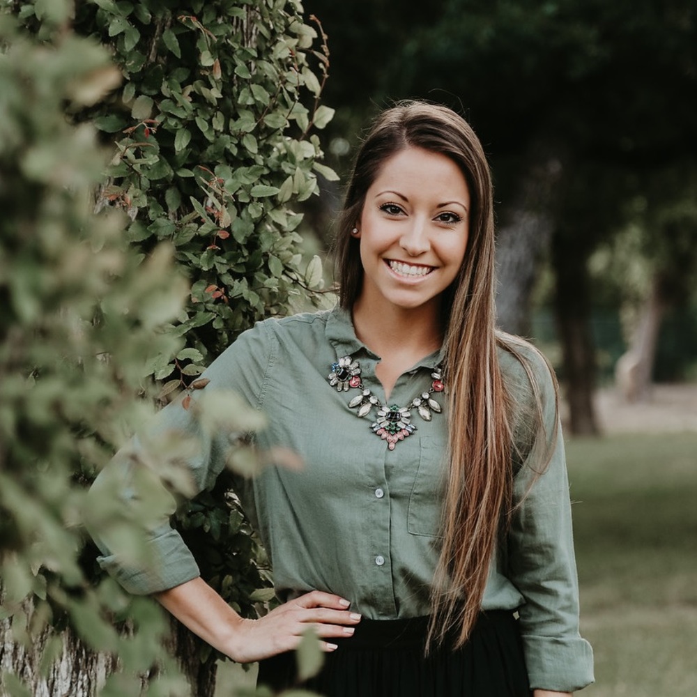 Meet your Posher, Briana